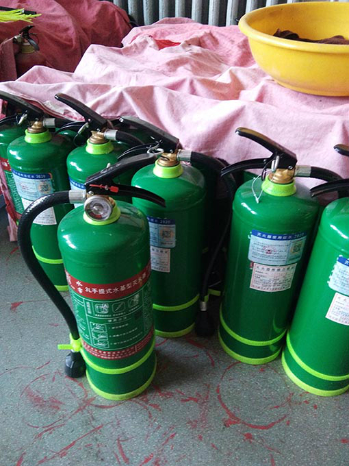 滅火器年檢，維修滅火器 哈爾濱當(dāng)天免費(fèi)上門(mén)配送