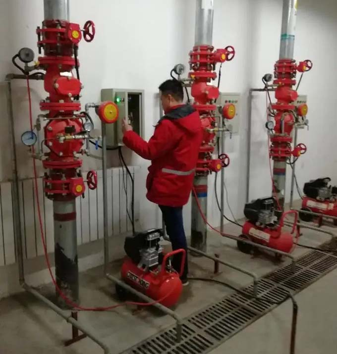 哈爾濱消火栓增加移位，消火栓主管道該位置